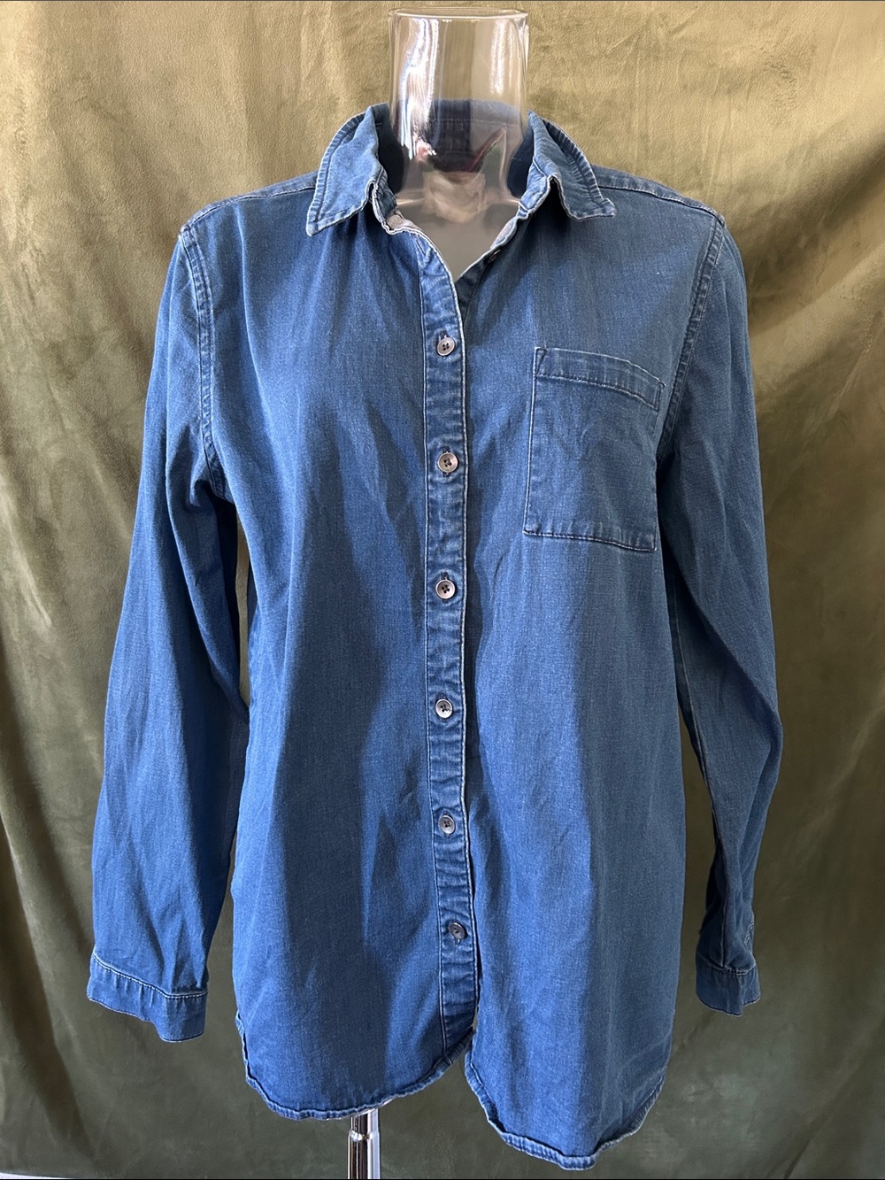 Women's Blue Denim Button-Down Shirt - Classic Pocket Detail
